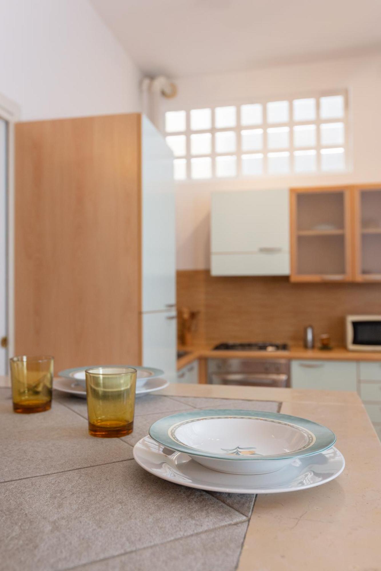 Soft Colors Exclusive Apartment - Navigli District - M2 Mailand Exterior foto